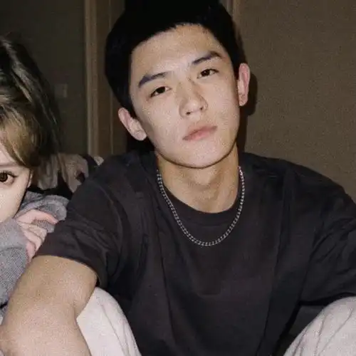 小丑女小丑男情侣头像金