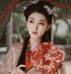  农历几月出生的人,命有麒麟骨,越老越富有