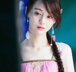  人气女星赵丽颖刘亦菲刘诗诗郑爽迪丽热巴朱茵,谁最仙气飘飘