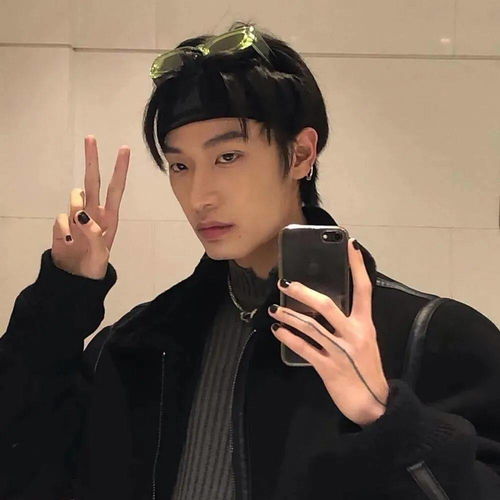  男生微信放这18款头像太吸引女生了