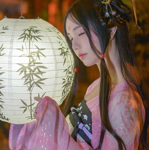 宠妾灭妻文推荐她遭表妹陷害,被打入冷宫,落得族人满门抄斩的下场