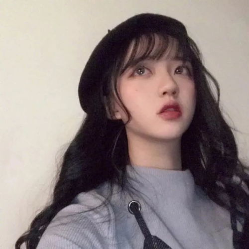  她只是想要个拥抱可你却总是在讲道理
