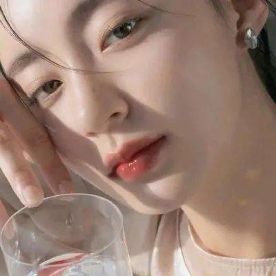 女生头像精选个性女头霸气冷酷