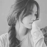 qq头像女生带字超拽萌黑