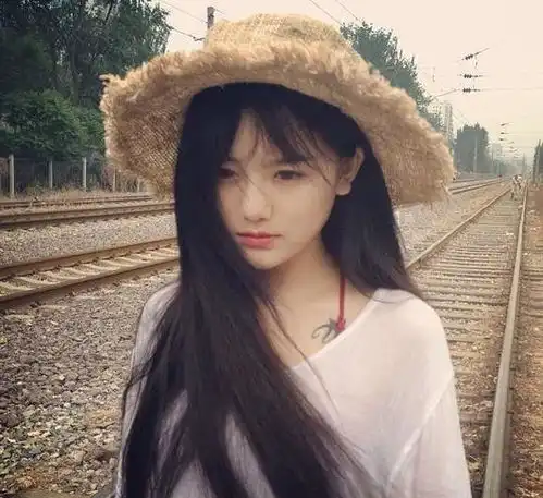 情侣头像真人版古风女生