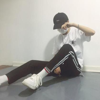  好看微信头像男生霸气冷酷,近猪者痴近我者甜绝对的