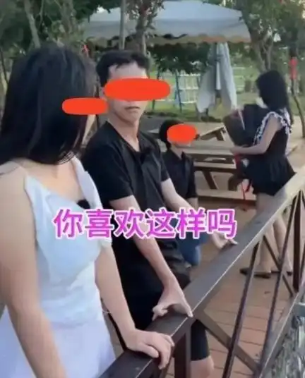  女子当众买下小情侣的鲜花,招男友当上门女婿,网友一举两得