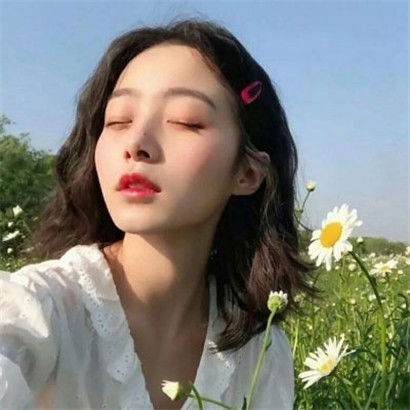  森系文艺范女生头像,浓妆艳抹也没有这清纯吧