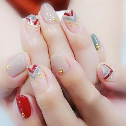  5款直戳少女心的ins风美甲美炸天