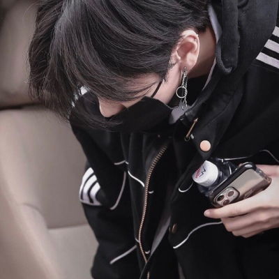  真人成熟魅力潮流拽酷男生头像