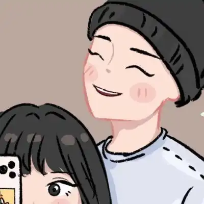  情侣自拍动漫风头像