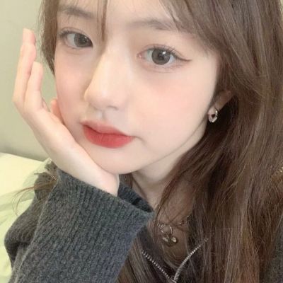 真人版头像女生可爱萌