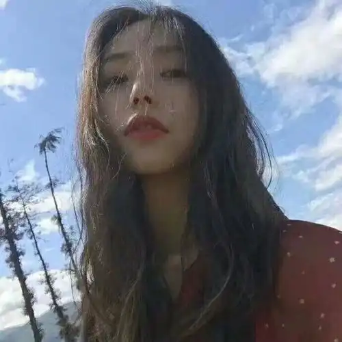  女生头像,生命中必有裂缝才能照进阳光