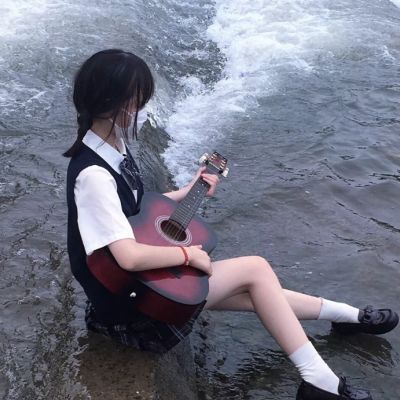  沈恋惊.看海女头.一起去看海吗女生头像我要个性网
