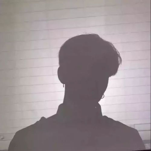  黑白头像一起长大