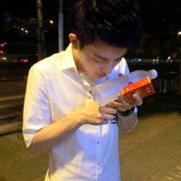  抽烟的样子很有型,很陶罪霸气男生颓废抽烟头像,烟这东西少抽