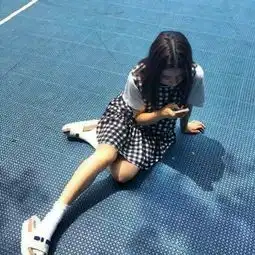  2018情侣个性头像一男一女两张分开清新自然日暮月升星辰是你