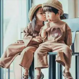 微信情侣头像小孩婚变