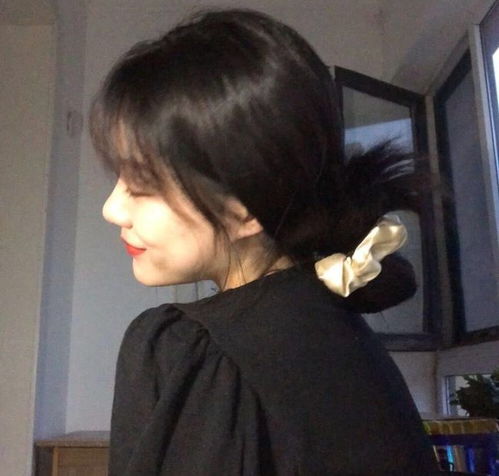  情侣头像一些杂七杂八的小众文案