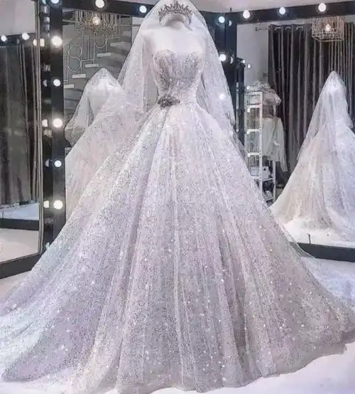  情感测试你结婚选择穿上哪件婚纱礼服,测你未来会爱上哪种男生