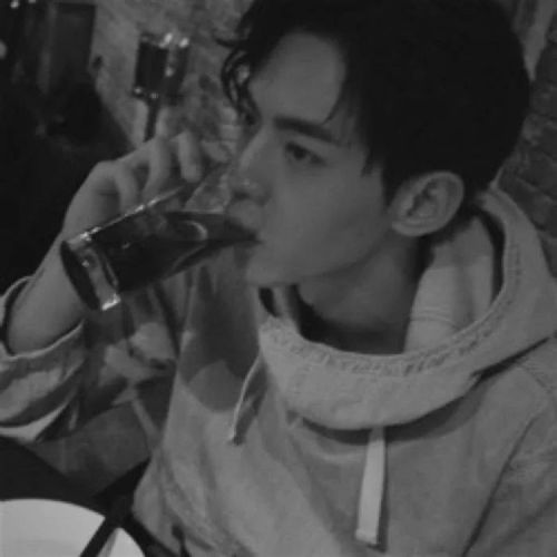  今日份好看的男生头像