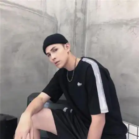情侣头像一男一女2018最