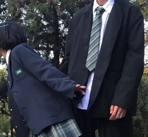 情侣头像帅气文案