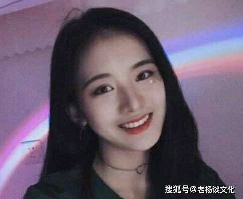  9月上旬,红鸾吉星普照,桃花漫天,告别孤独和旧爱牵手的星座