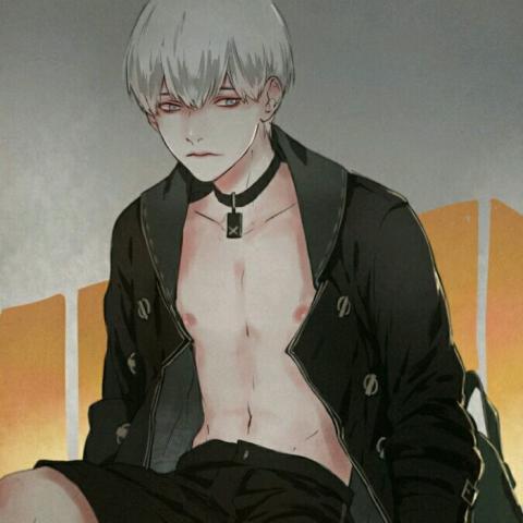  二次元高冷侧脸男头像
