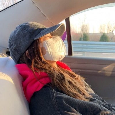  美女才会刷到的沙雕文案