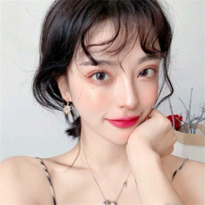 头像女生简单气质抖音