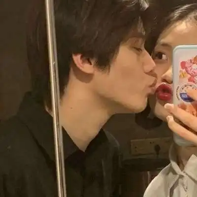 小丑女小丑男情侣头像情