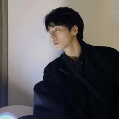 qq个性男生头像帅气