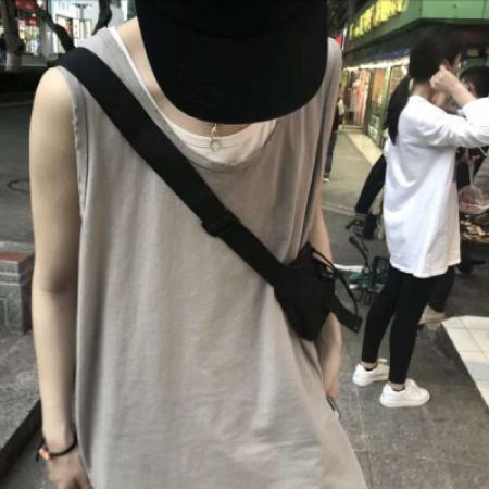 男生背影头像霸气