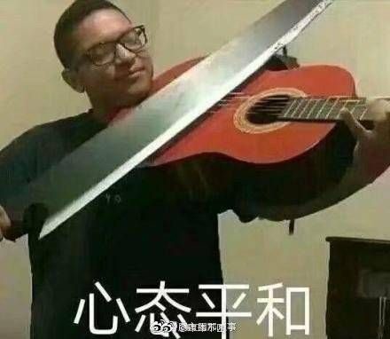  这些人天天问啥啥啥婚礼适不适合穿lo穿汉服的人到底咋想的