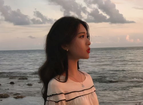 女生高清头像壁纸