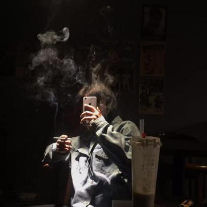  好看微信头像男生霸气冷酷,近猪者痴近我者甜绝对的