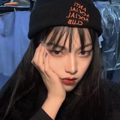  最火最潮女生头像不火不潮的也不分享