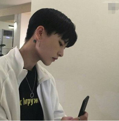 男生头像阳光帅气好听
