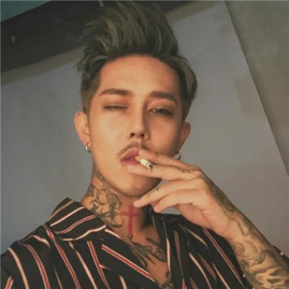 男生霸气头像纹身