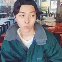  污一点的头像男生污一点的真人男生头像
