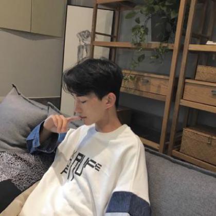  酷酷的男生头像,冷酷帅样子表情有点坏的