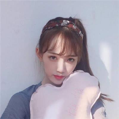  金鑫塔罗12星座女重视你的表现