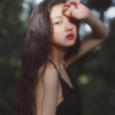  女生意境唯美头像