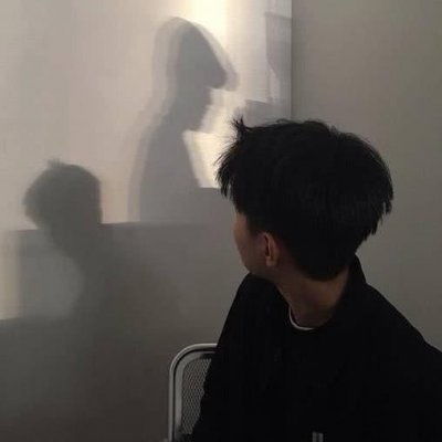  能拿去当网恋照骗的网恋男神头像