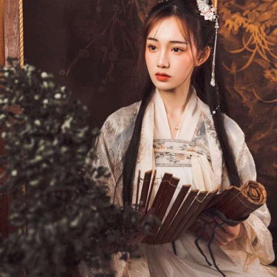  真人古风女生头像真实同一人多张古风女生照片