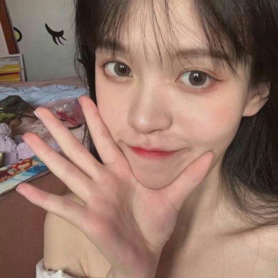  潮流头像女最新图片2020女生头像时尚潮流