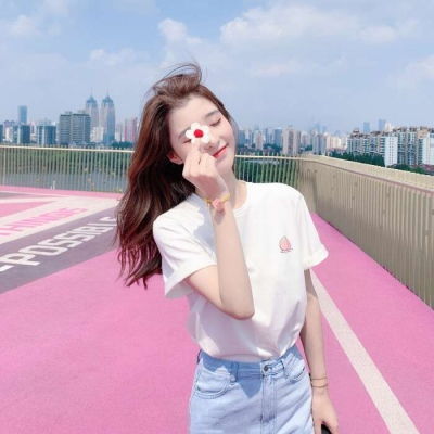  女生头像唯美意境气质超级好看清新女生头像