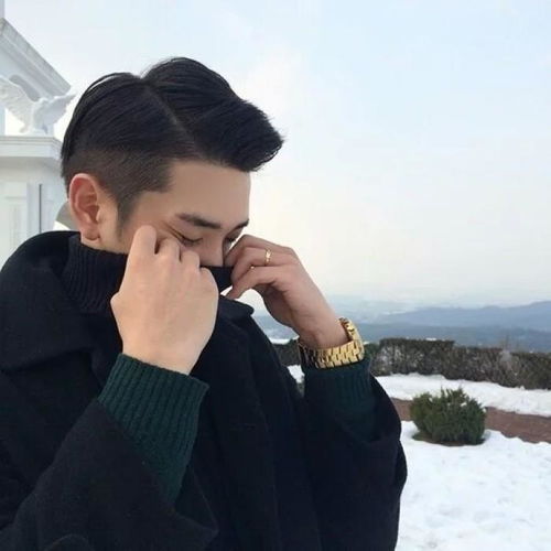  父亲节文案一一他是严厉的,还喜欢动用武力......