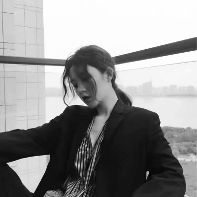  精选好看的霸气女头像qq女生头像黑白霸气